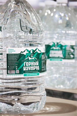 Вода Горный изумруд негазированная питьевая 5л 1/2  (Д) НФ-00017635