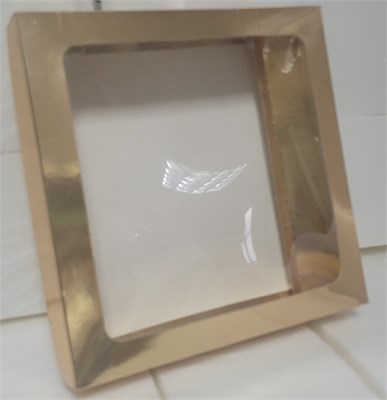 Коробка для клубники в шоколаде 150*150*40 мм (золото) НФ-00022726